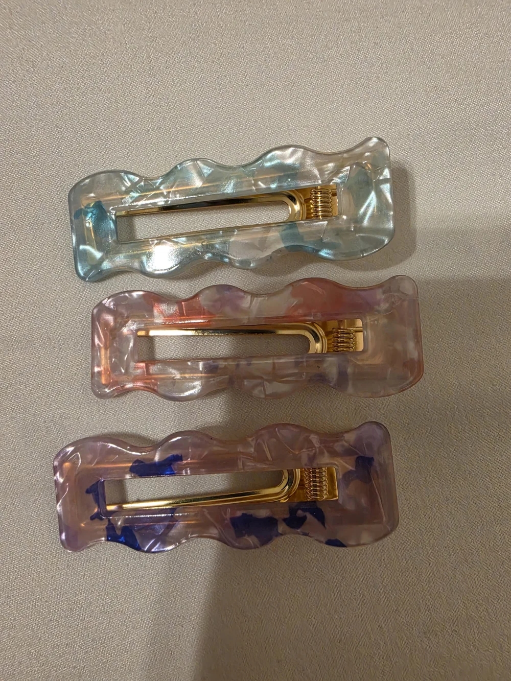 Hodgepodge Of Hair Clips